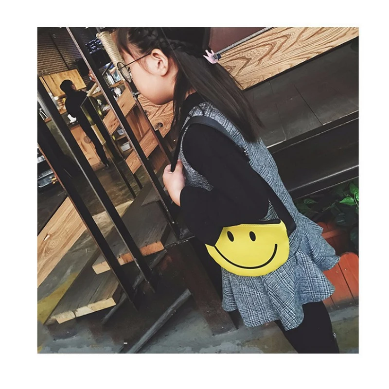 Детская сумка-мессенджер через плечо милая женская сумка с улыбающимся лицом