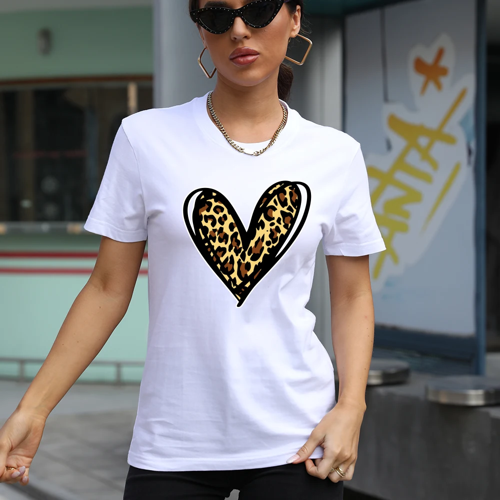 

Новинка, футболка для пары, женские футболки с изображением сердца и леопарда, женские футболки с коротким рукавом, женские топы в стиле Харадзюку на День святого Валентина