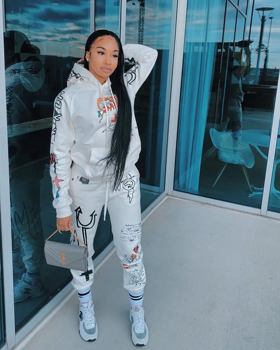 

ChocoMist Two-piece Sportswear Hooded Collar Print Two-piece Pants Set DD064
