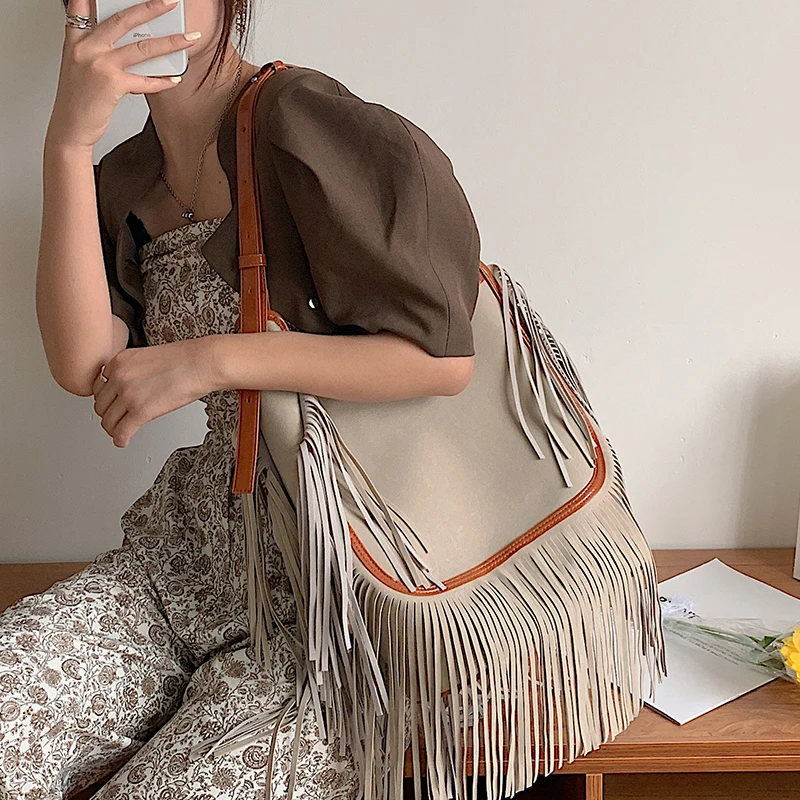 

Vintage Tassel Underarm Bag 2021 New High-quality Matte PU Leather Women's Designer Handbag Luxury Brand Shoulder Messenger Bag