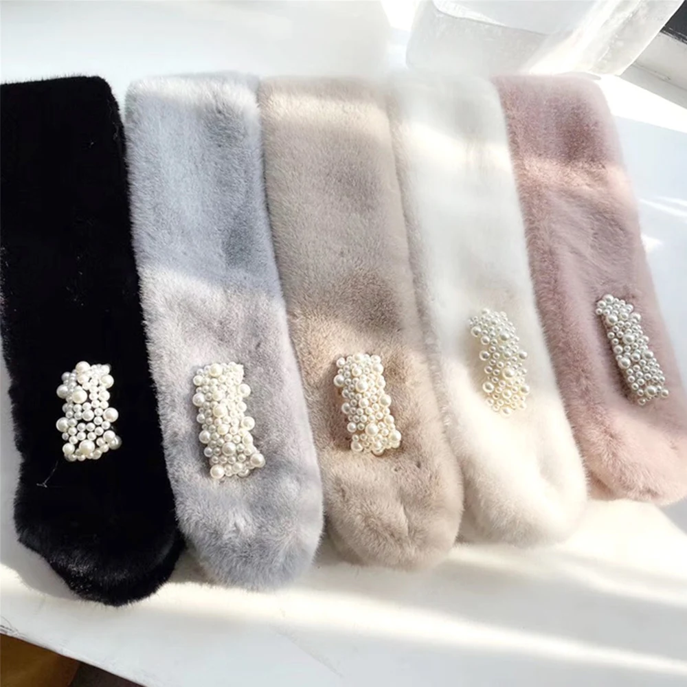 

Women Winter Warm Scarf Fashion Pearl Plush Bib Scarfs Thicken Imitation Rabbit Fur Scarf Winter Shawl Plush Neck Warmers
