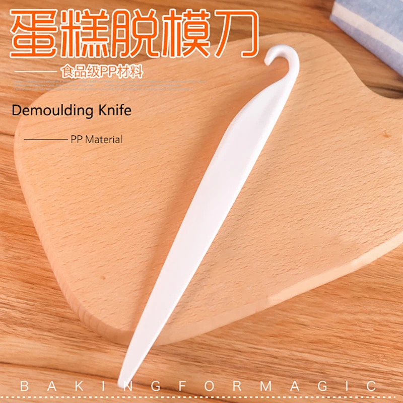 

2 PCS Cake Stripping Kinfe Demoulding Knife Pastry Tool Plastic Scraper Baking Kitchen Accessories Stirring Stick Baking Tool