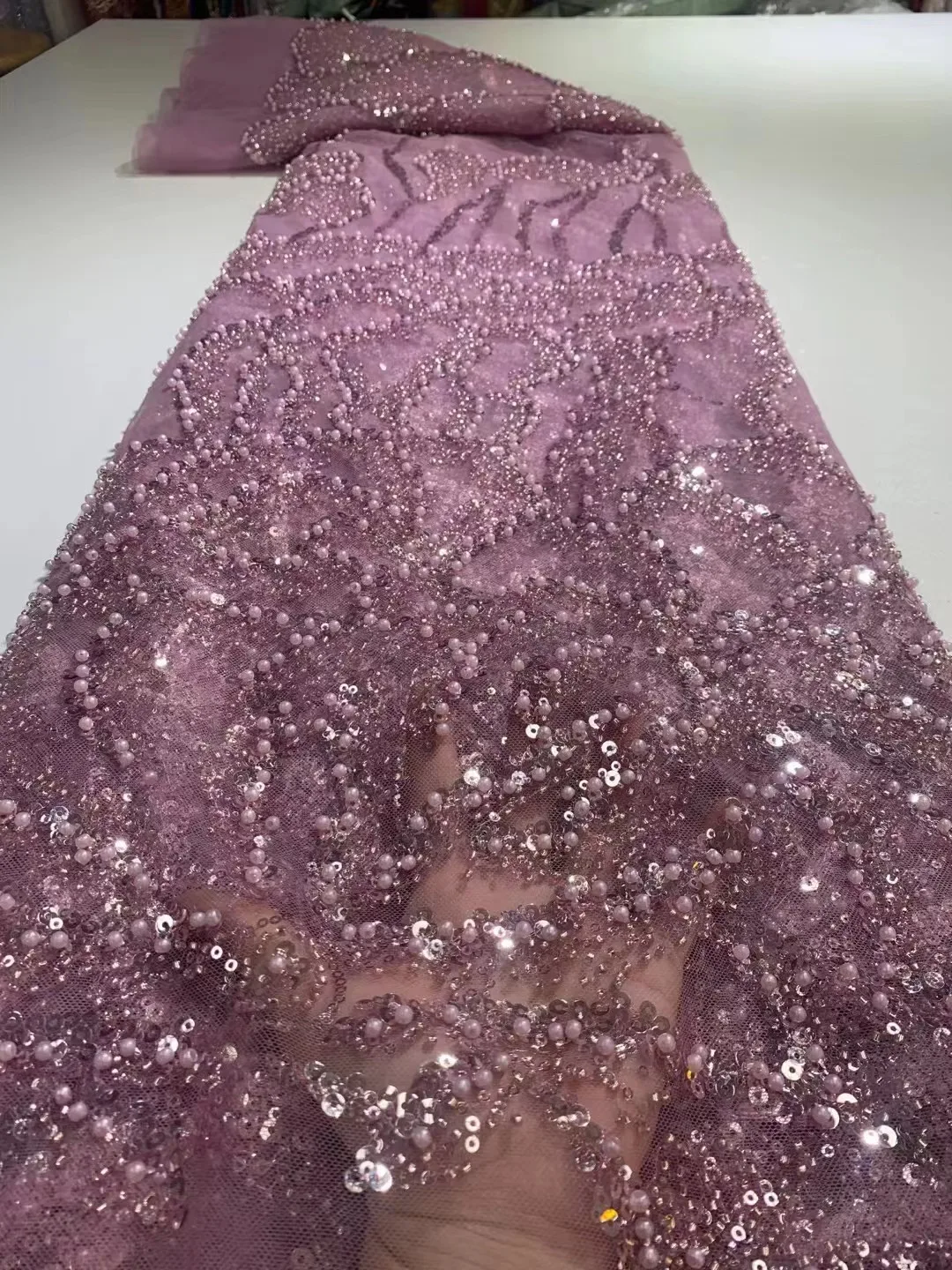 

Latest Handmade Beaded Lace Fabric High Quality Onion African Lace Fabric 2021 Heavy Sequins French Lace For Dress