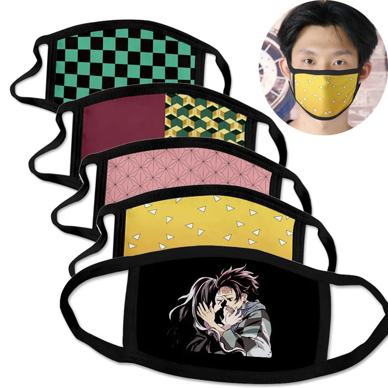 Зимняя теплая маска Пылезащитная для лица с изображением рассекающего Демонов и