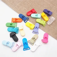 chenkai 40pcs hot d shape kam plastic suspender pacifier dummy soother chain holder clips for 20mm ribbon