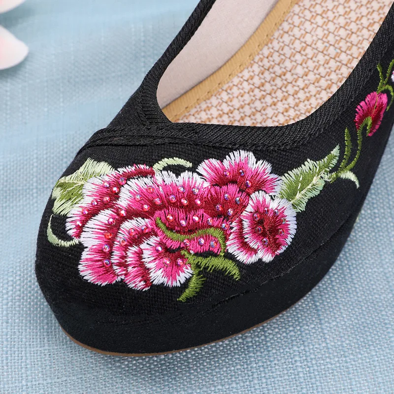 Женские туфли лодочки Veowalk из хлопчатобумажной ткани с цветочной вышивкой на