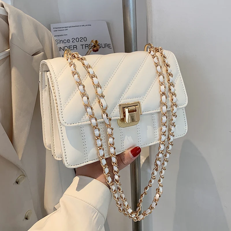 

Luxury Designer Women Chain Shoulder Bag 2022 Female Brand Crossbody Handbags and Purse Bags White Black Small Flap Prom Bags
