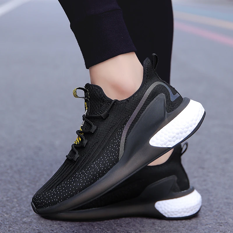 

Running shoes fashion men's casual shoes outdoor sports non-slip shoes mesh breathable sneakers men light shoes Zapatillas 2021
