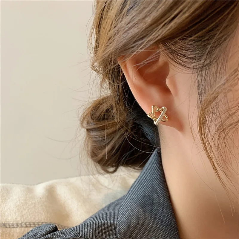 VSnow Exquisite Star Shape Stud Earrings for Women Girl Hollow Out Bling Crystal Earring Delicate Engagement Accessories | Украшения и