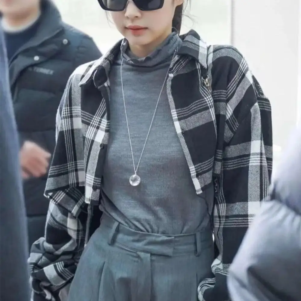 

MONMOIRA Autumn Chic Casual Plaid Women Cropped Jackets Jennie Streetwear Shirts Coats Ladies cwj0106-5