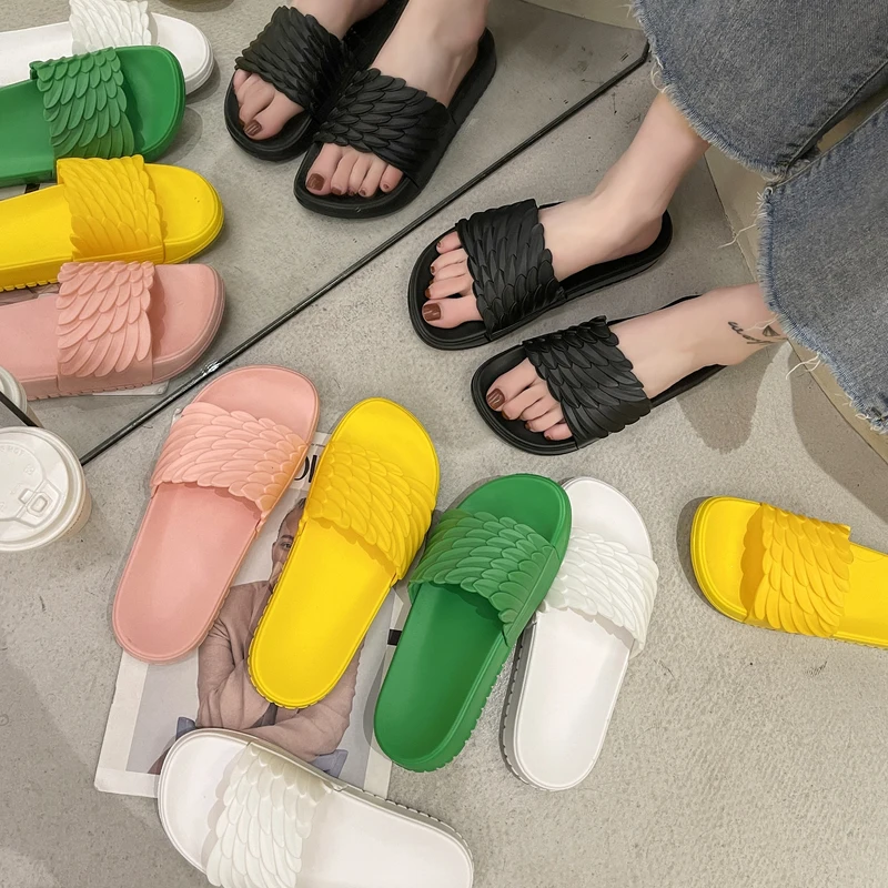 

Shoes Woman 2021 Slippers Flat Low Candy Colors Luxury Slides Pantofle Shale Female Beach Summer Designer New Sabot Rome Basic R