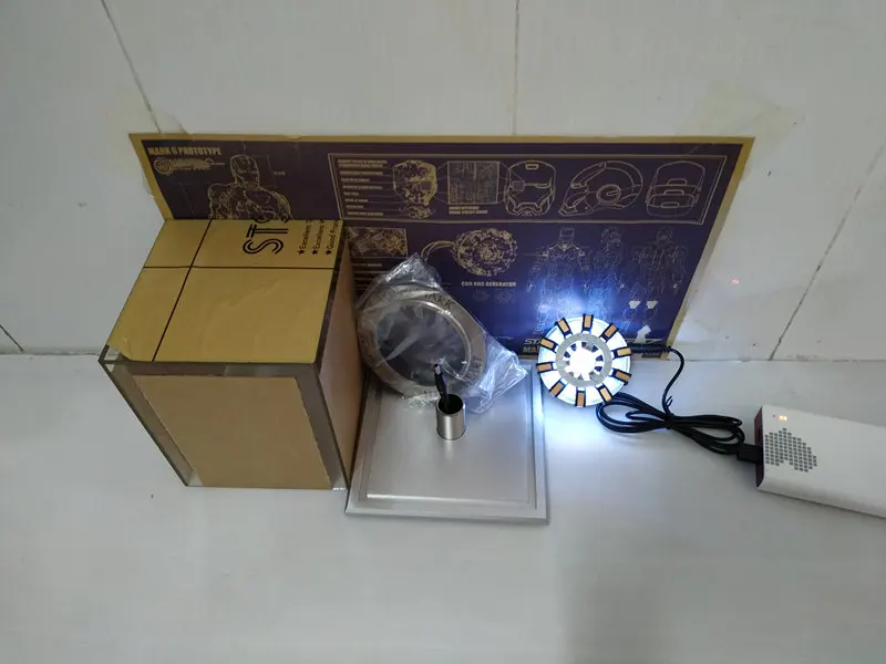 Горячая новинка MANDO Железный человек MK2 реактор Ark Light Модель Сердце нагрудный фонарик металлический пульт дистанционного управления(металлическая база и пульт дистанционного управления) AG573