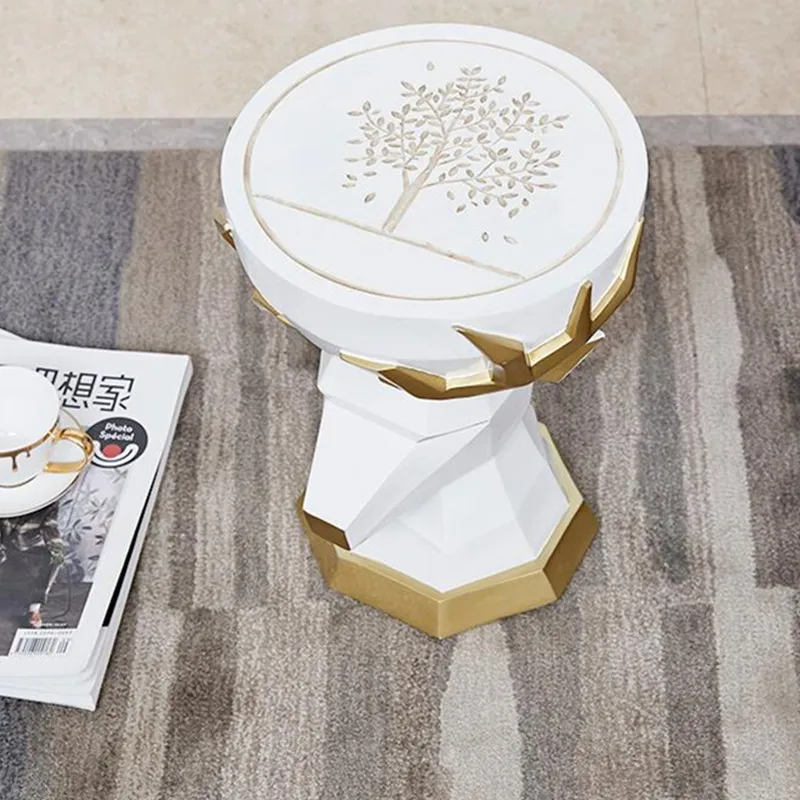 Многофункциональная полка для хранения в европейском стиле с геометрическим