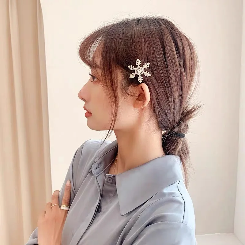 

Super Flashing Snowflake Jewelry Bangs Word Clip Bow Hairpin Girly Temperament Hairpin Ins Net Red Clip Hair Accessories