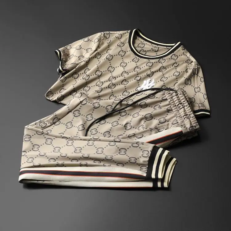 

2021 new Outfits men's round neck short sleeve pants sports casual Outfits size slim fit