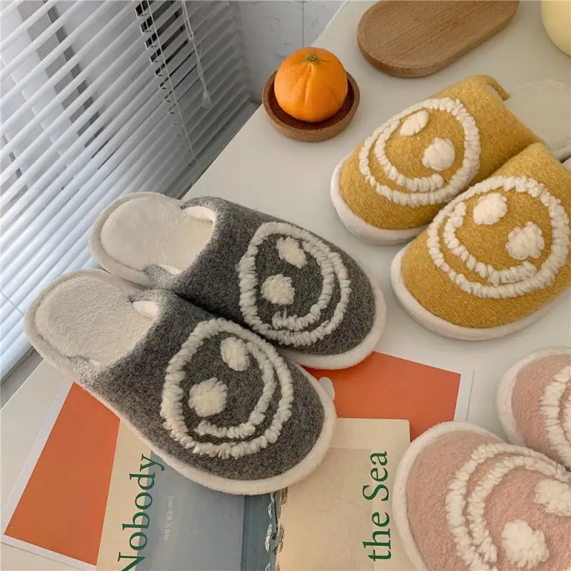 

Korean Cute Warm Pink Gray Yellow Slippers Smiley Face Slippers Home Flat Plush Slippers Comfy Fuzzy Slippers for Women Girls