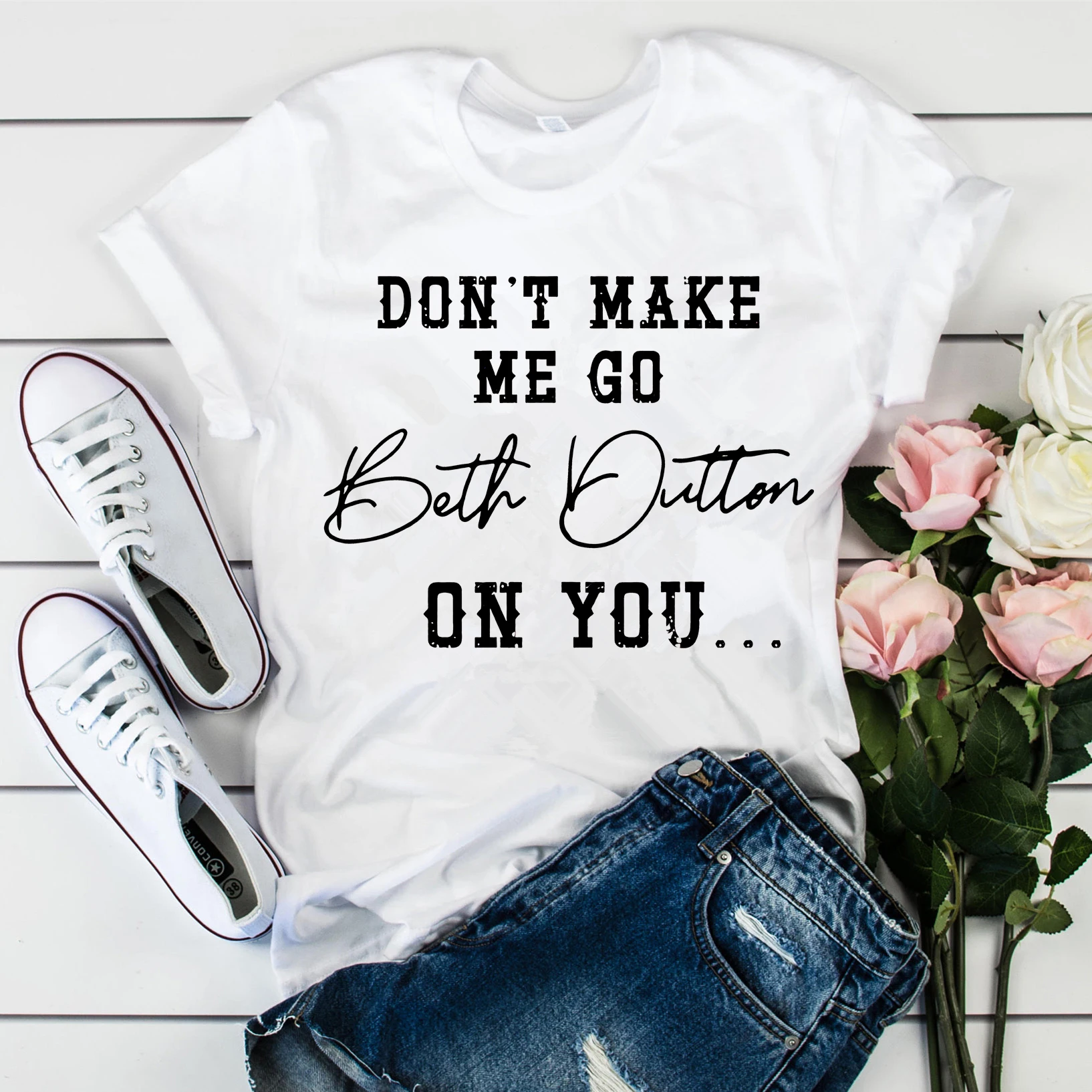 Фото Футболка с надписью «Don't Make Me Go Beth Dutton on You» №3