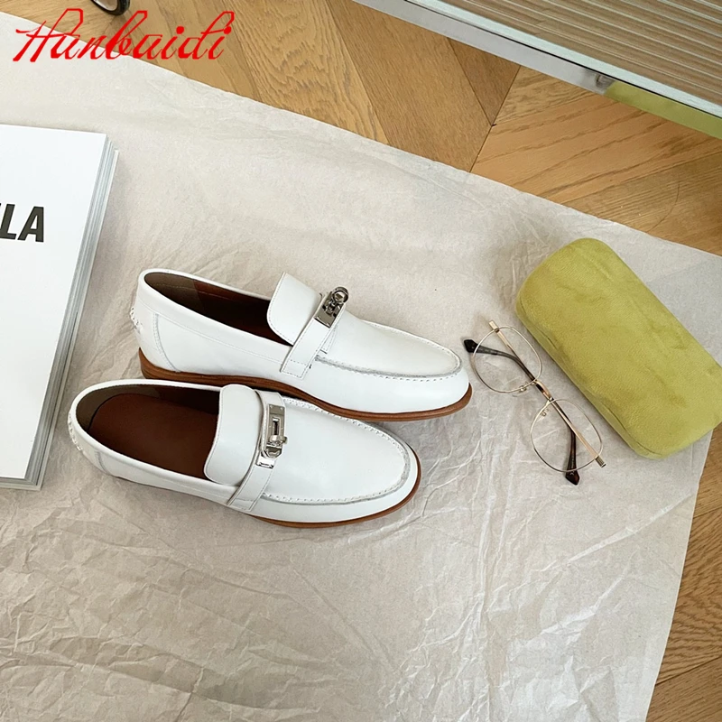 

Genuine Leather Women Causal Shoes Women Flats Loafers Autumn Round Toe Metal Decoration Slip On Gesigner Shoes Comfortable