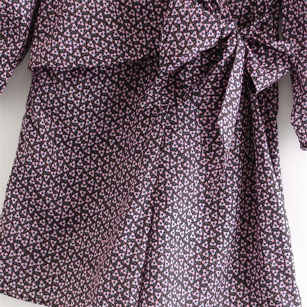 

2020 Spring Women's New Double-Lapel V-neck Puff Puff Long Sleeve Cuffs Decorative Jumpsuit Bow Print Jumpsuit