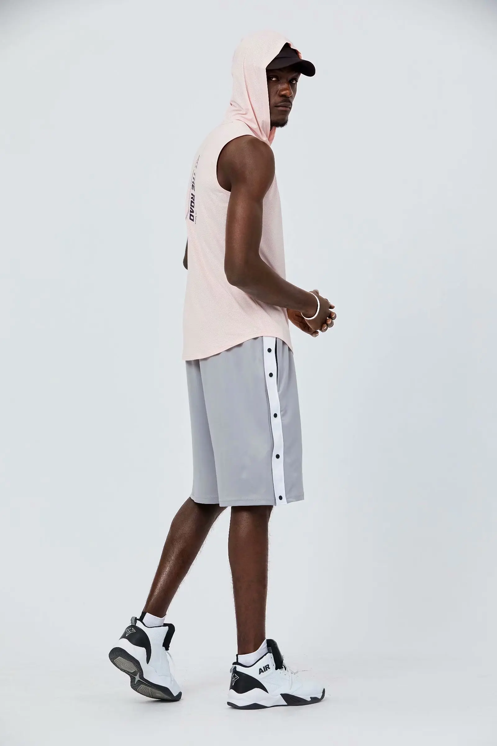 

Sportswear & Accessories