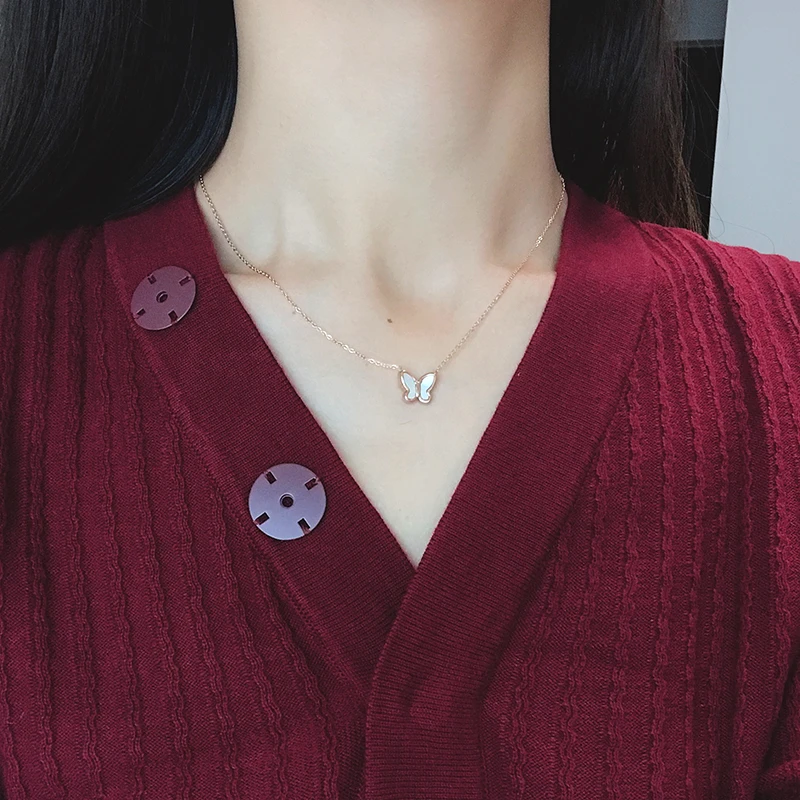 Yun ruo модные броши в виде бабочки из раковины кулон Цепочки и ожерелья роза с золотистым или титановым покрытием Сталь украшения подарок женщине никогда не увядает Прямая