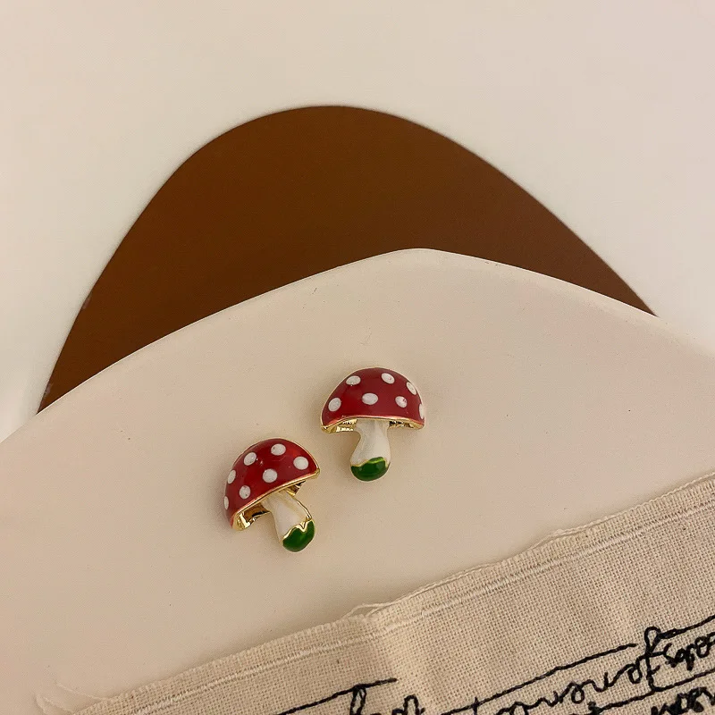 

Mushroom Stud Earrings For Women Cute European Style Simple Trendy Small Plant Ear Bone Nails Student Party Girl Unusual Jewelry