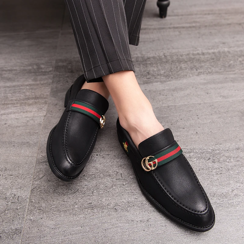 

Men's fashion leather shoes business office party wedding shoes Italian black classic casual leather shoes men's formal shoes