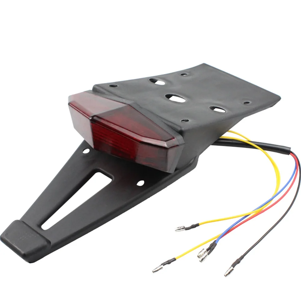 Универсальный задний крылообвод с тормозной светодиодной лампой 12V для мотоцикла.