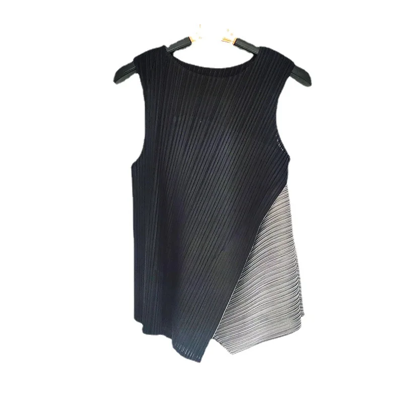 

TVVOVVIN 2021 Summer New Korean Fashion Contrast Casual Round Neck T-shirt Sleeveless Loose Pleated Stretch Top XB8S