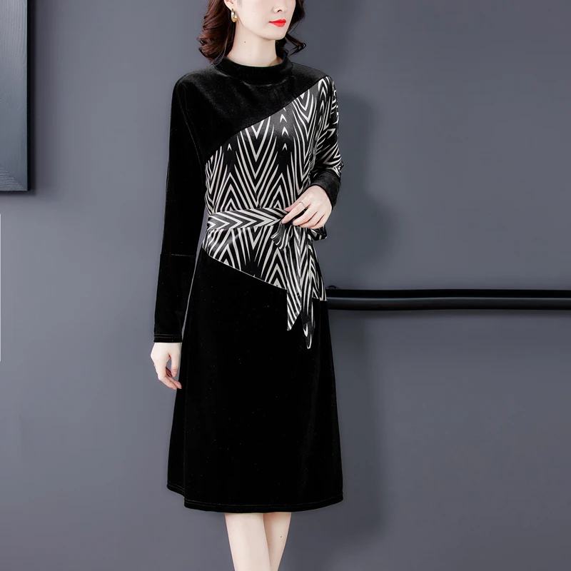 

Chikichi 2021 осень и зима новый стиль Корейская мода элегантное бархатное строченное свободное платье-трапеция средней длины