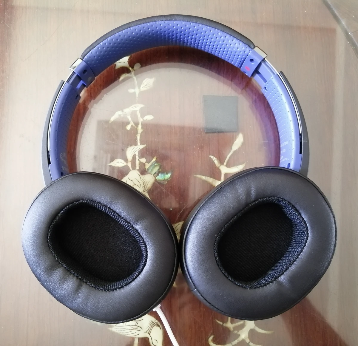 Подушечки для наушников с эффектом кожи подушки запасных частей совместимы Sony MDR