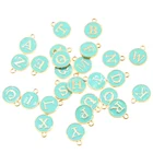 10 штук в наборе 26 шт. зеленый буквы алфавита двойной уход за кожей лица эмаль обереги золотого цвета, размер: 12*15 мм Кулоны из нержавеющей стали для изготовления украшений вручную ремесло