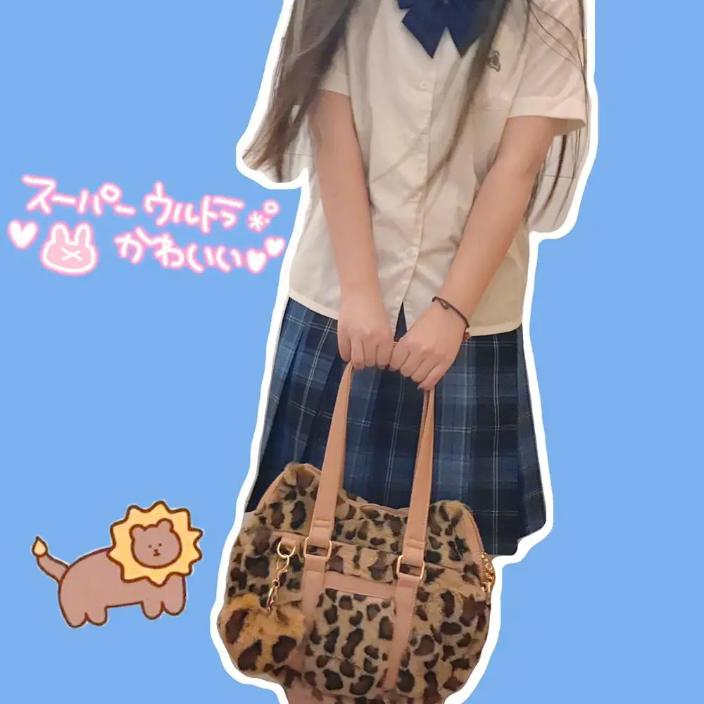 

Japanese Kawaii Cat Leopard Print Plush Large Capacity Shoulder Bag Harajuku Fashion Women Winter Furry Crossbody Messenger Bag