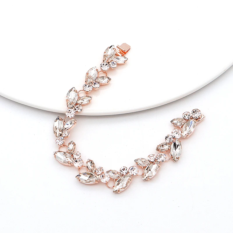 Женский браслет с подвесками из розового золота кристаллами роскошные