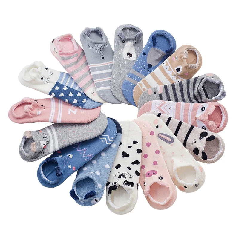 

Recommend !women socks cotton 5pairs/pack spring summer and autumn cartoon sock set ladies and woman's funny ankle socks