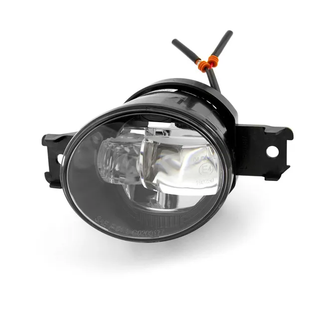 Фары противотуманные светодиодные MTF Light Nissan Infiniti линза 12В 5000К 10Вт ЕСЕ R19 E4