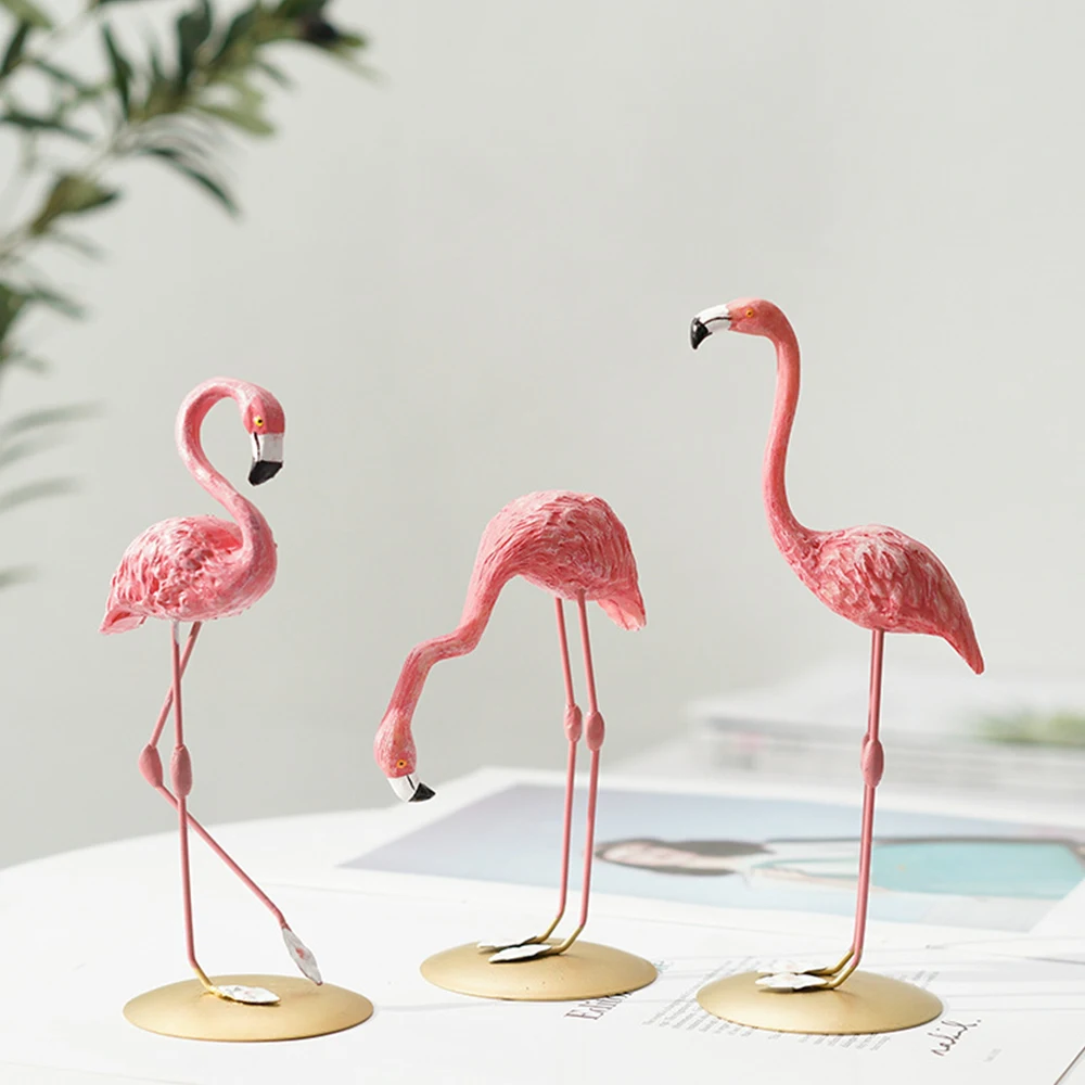 

Nordic Flamingo Figurine Decorative Figures Stand Statue Desktop Ornament Garden Living Room Office Resin Miniatures Decoration