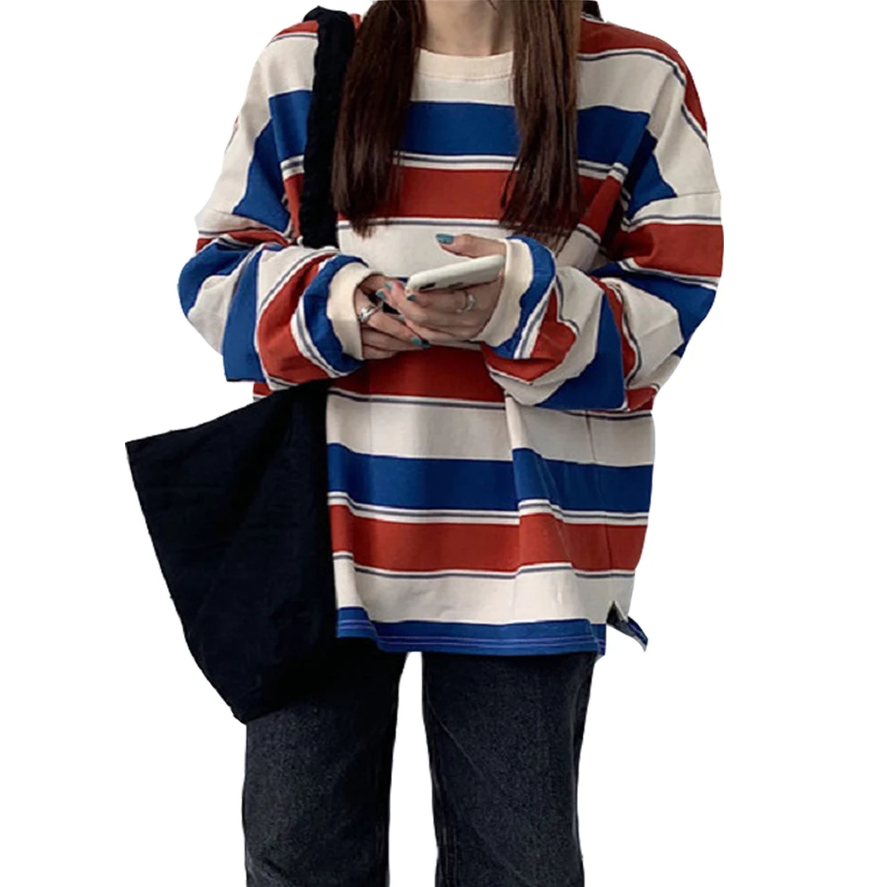 

Свитшот женский оверсайз в полоску с длинным рукавом и круглым вырезом