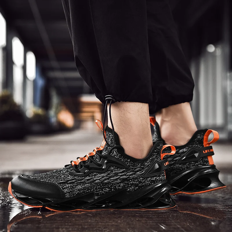 

New Outdoor Running shoes Men Blade Cushioning Walking Jogging Sports Shoes High-quality Lace-up Athietic Breathable Sneakers