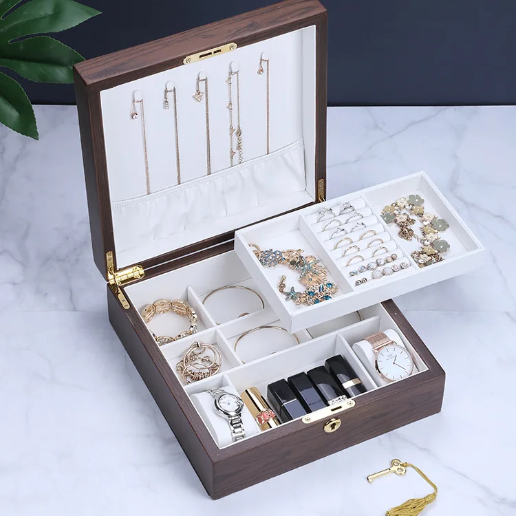 

Top quality fashion women jewelry box brown wooden style women Jewelry Storage Case for Home Travel girl gift 200805-54