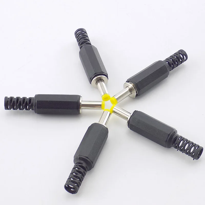 10 шт. DC Мощность вилка для электрической розетки в комплект поставки входит