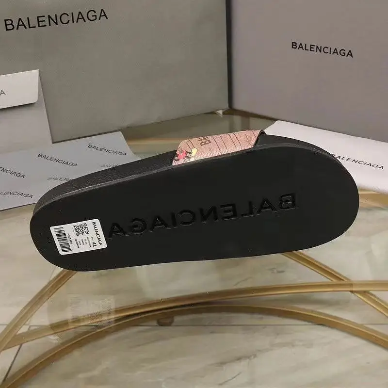 

2021 New Balenciaga- fashion Men Women sandals Ladies Flip Flops Loafers Black White Red Green Slides Shoes size 35-45