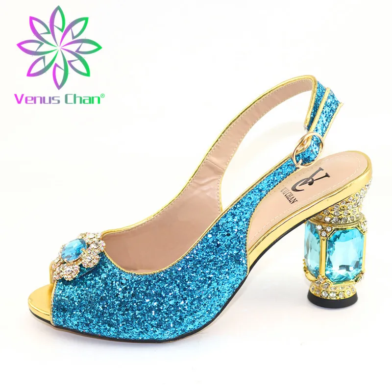 Свадебные туфли небесно голубого цвета женские с открытым носком для