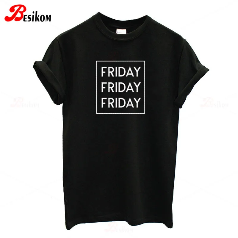 Женская футболка с буквенным принтом Besikom Friday белая однотонная большого размера