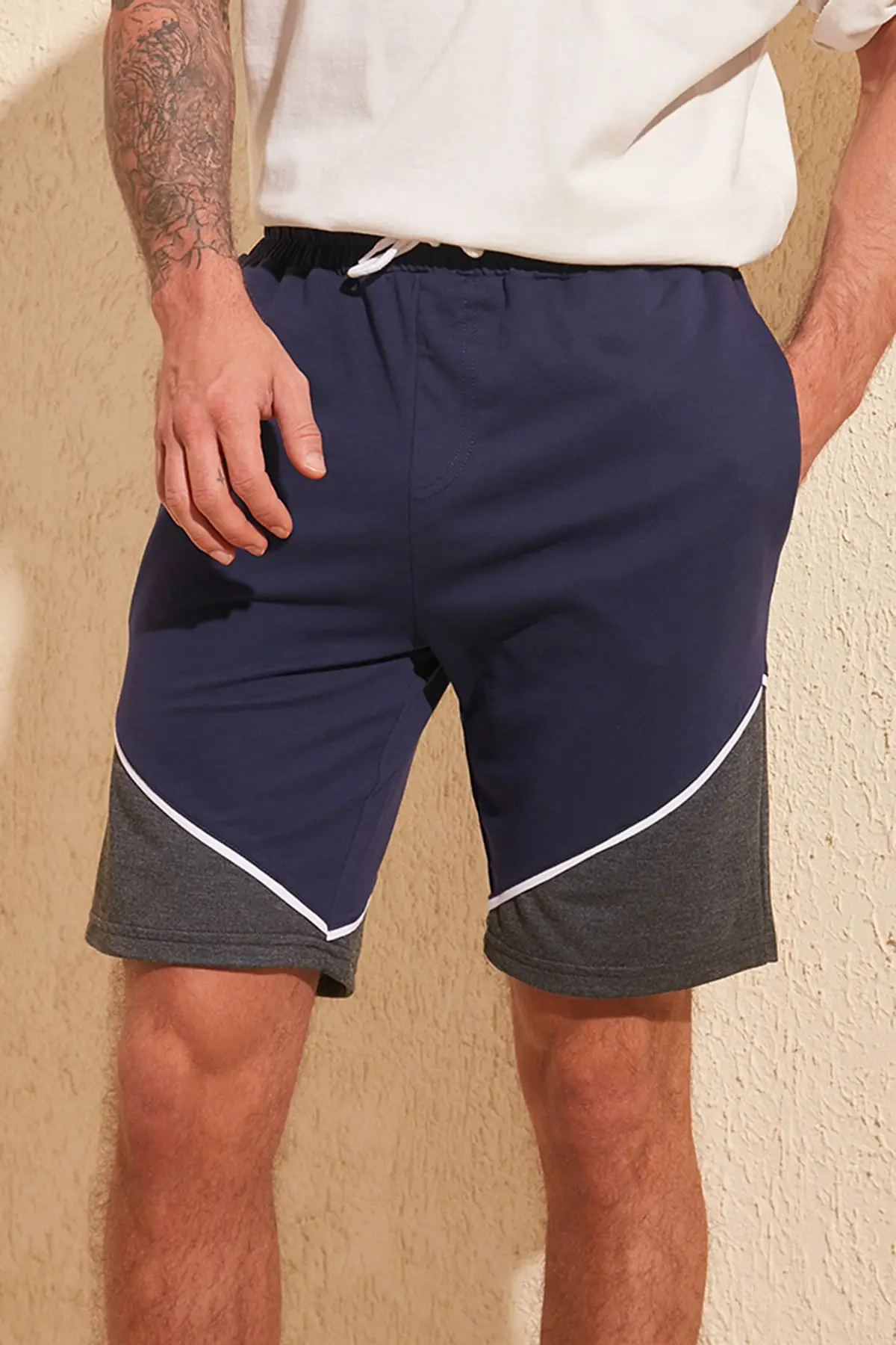 

Trendyol Male Shorts & Bermuda TMNSS20SR0117