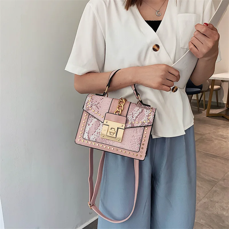 Vintage Snake Pattern Crossbody Bag Flap For Women Chains Rivet Handbags Serpentine Pu Shoulder Messenger Bags Lady Purses 2019 | Багаж и