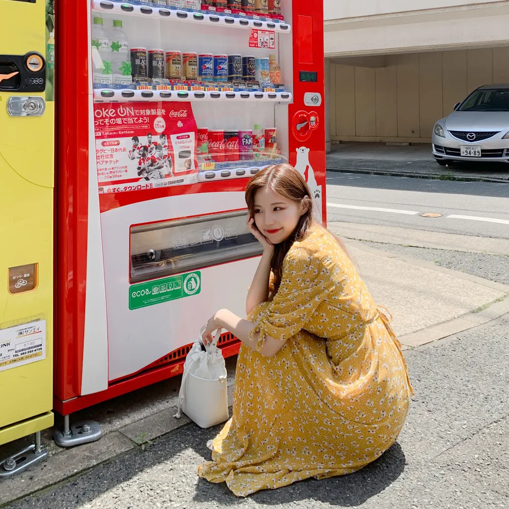 Женское шифоновое платье в стиле бохо летнее праздничное желтое с v-образным