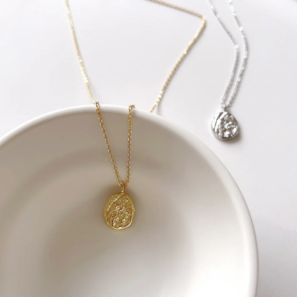 

Amaiyllis 925 Sterling Silver Textured Round Clavicle Necklace Simple Light Luxury Irregular Necklace Pendant For Female Jewelry
