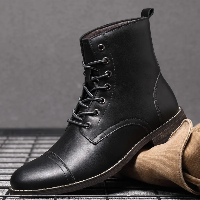 

new High Top Men Motorcycle Boots PU Leather Lace-up Military Men's Boots Pointed British Winter / Spring Formal Snow Boots