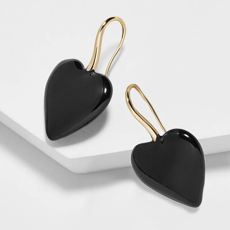 Новые европейские и американские серьги преувеличенные &quotлюбовь&quot знаменитая